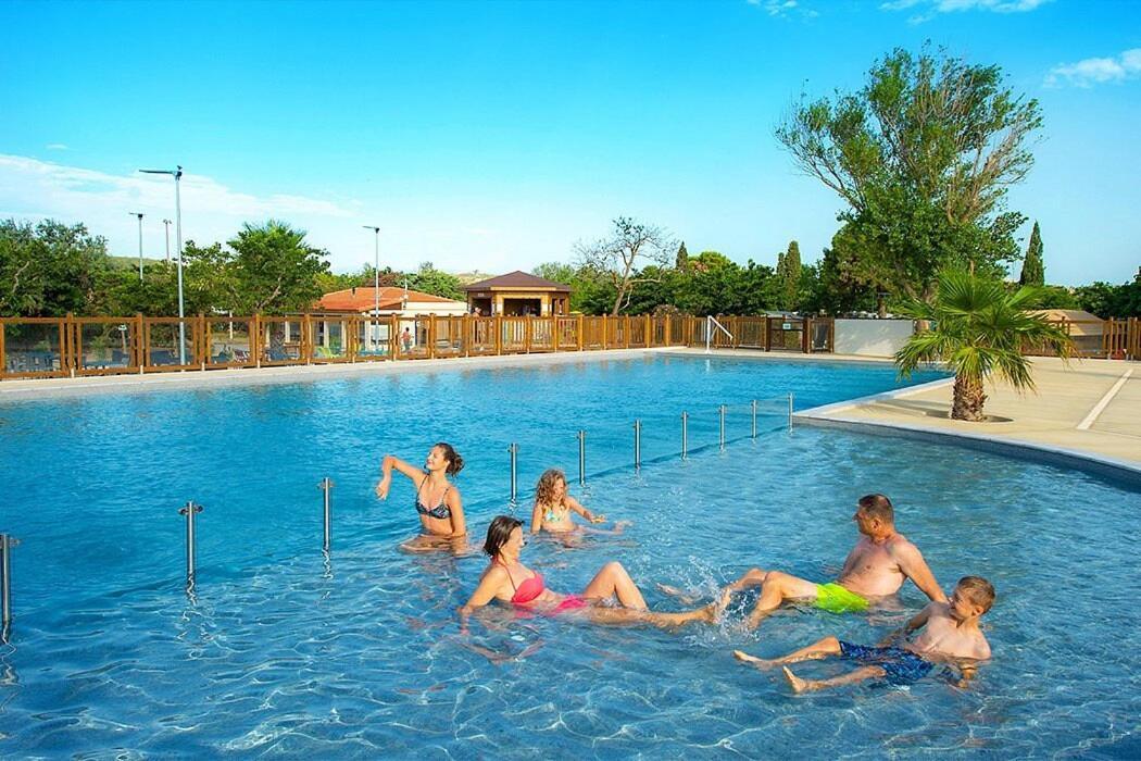 Entre Mer Et Roseaux - Piscine - Proche Centre Et Mer - Petfriendly Port-la-Nouvelle Exteriör bild